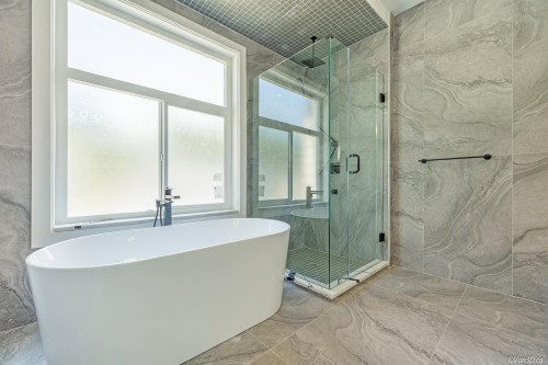 19774 33 Ave, Langley, BC 