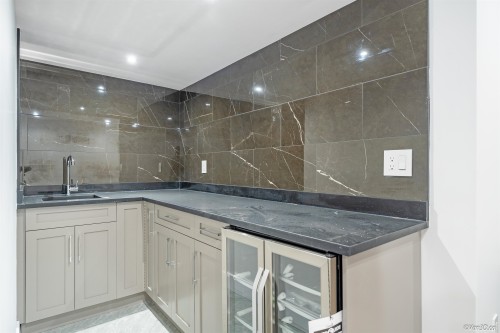 19774 33 Ave, Langley, BC 