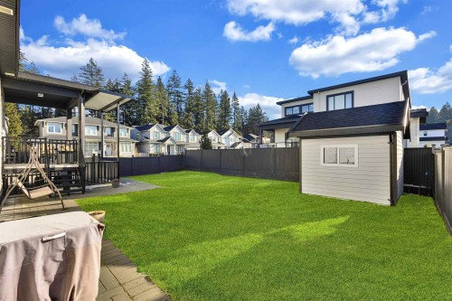 19774 33 Ave, Langley, BC 