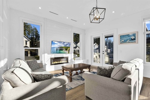 19774 33 Ave, Langley, BC 