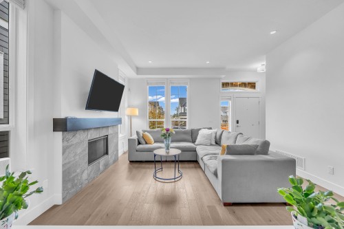 16549 21 Avenue, Surrey, BC 