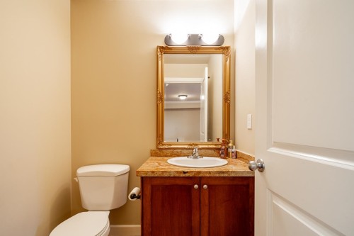 25-6238 192 Street, Surrey, BC 