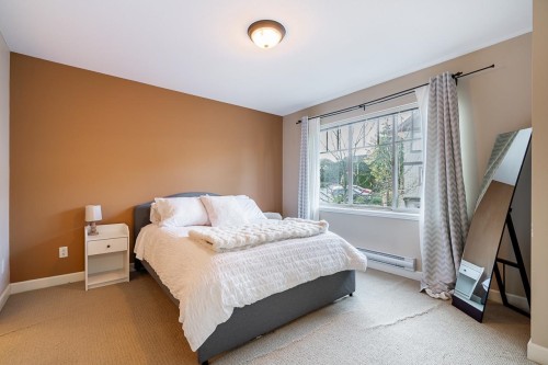 25-6238 192 Street, Surrey, BC 