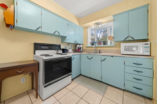 14750 60 Avenue, Surrey, BC 