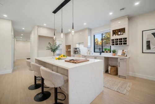 14204 North Bluff Road, White Rock, BC 