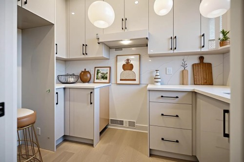 14204 North Bluff Road, White Rock, BC 