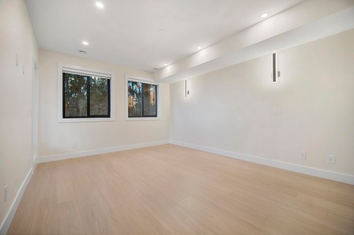 14204 North Bluff Road, White Rock, BC 