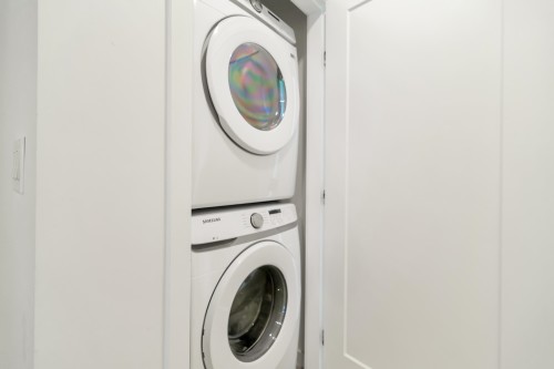 99-15235 Sitka Drive, Surrey, BC 