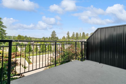 99-15235 Sitka Drive, Surrey, BC 