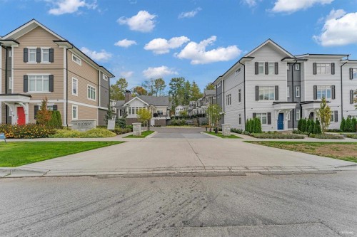 89-2070 Oak Meadows Drive, Surrey, BC 