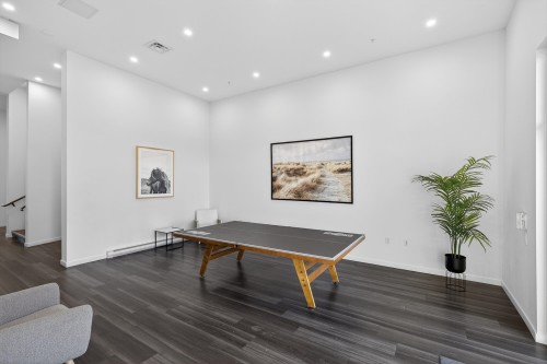 606-13623 81A Avenue, Surrey, BC 