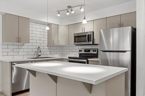 223-2515 Park Drive, Abbotsford, BC 