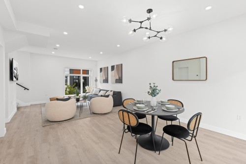 4-1959 165A Street, Surrey, BC 