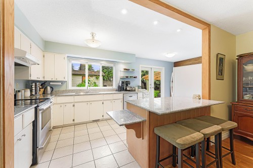 2215 153A Street, Surrey, BC 