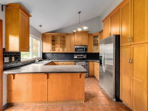 18208 21A Avenue, Surrey, BC 