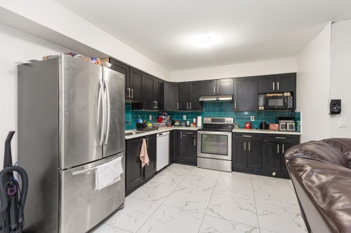 2018 Vinewood Street, Abbotsford, BC 