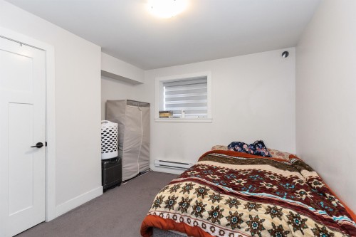 2018 Vinewood Street, Abbotsford, BC 