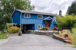 9756 Crown Crescent  Surrey, BC V3V 6H9