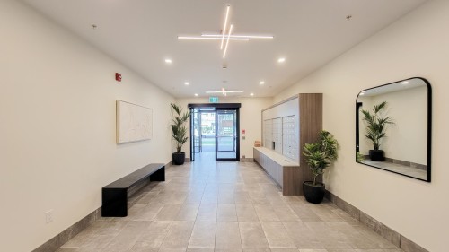 403-10778 138 Street, Surrey, BC 