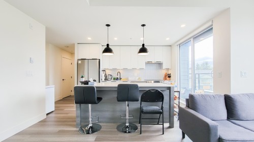 403-10778 138 Street, Surrey, BC 