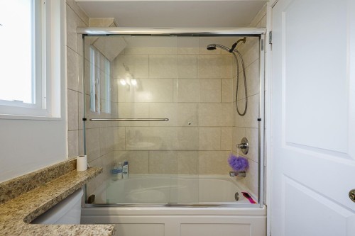 14860 89 Avenue, Surrey, BC 