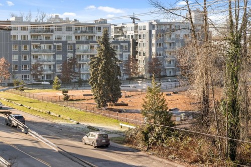 405-10688 140 Street, Surrey, BC 