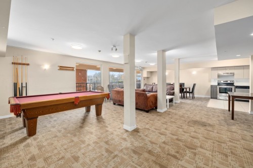 405-10688 140 Street, Surrey, BC 