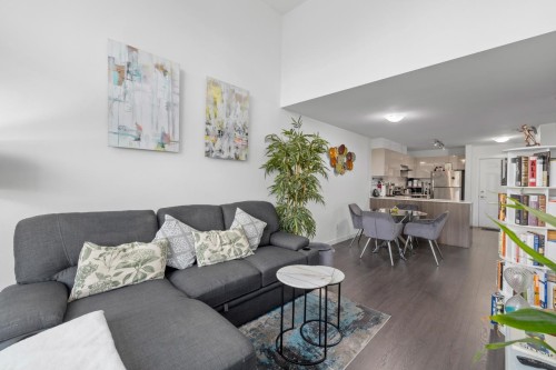 405-10688 140 Street, Surrey, BC 