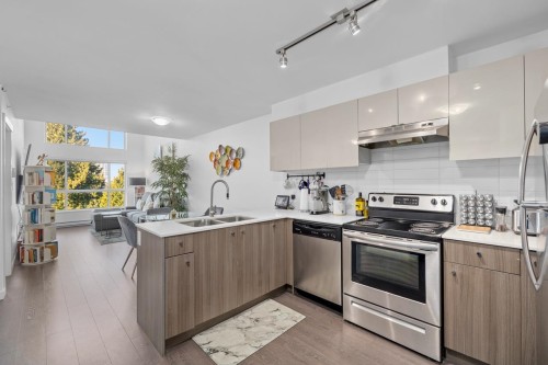 405-10688 140 Street, Surrey, BC 