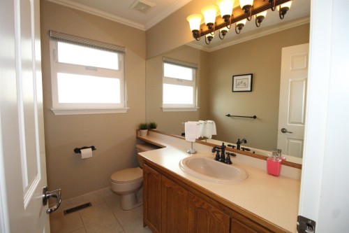 14897 22 Avenue, Surrey, BC 