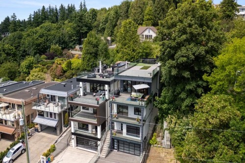 14999 Blackwood Lane, White Rock, BC 