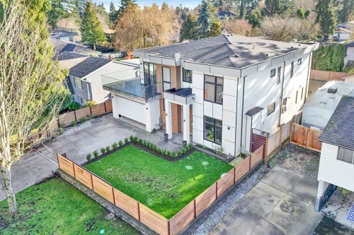 15496 22 Avenue, Surrey, BC 