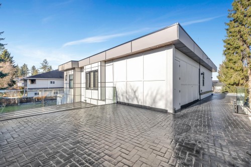 15496 22 Avenue, Surrey, BC 