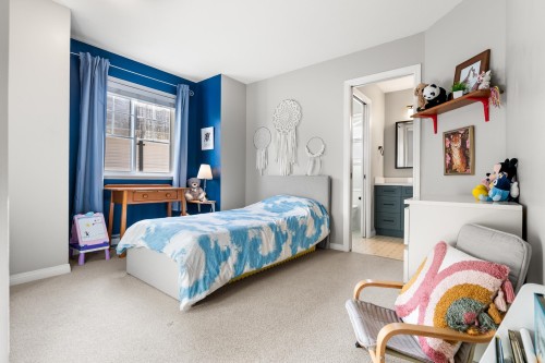 5665 149 Street, Surrey, BC 