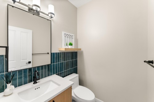 5665 149 Street, Surrey, BC 