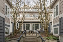 7-15161 Prospect Avenue  White Rock, BC V4B 2B8