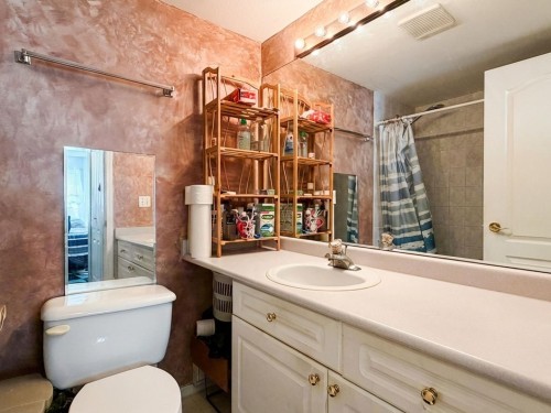 307-9942 151 Street, Surrey, BC 