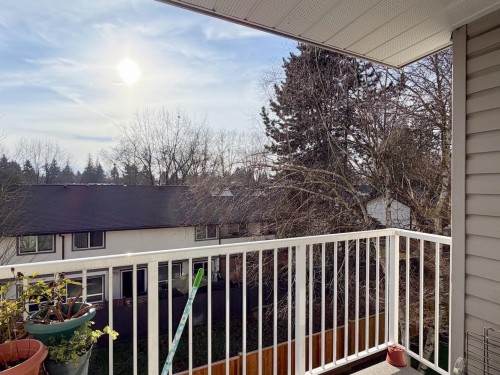 307-9942 151 Street, Surrey, BC 