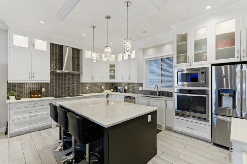 6340 128 Street, Surrey, BC 