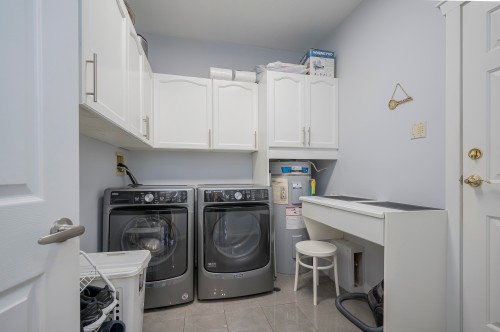 17-10038 150 Street, Surrey, BC 