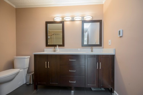 17-10038 150 Street, Surrey, BC 