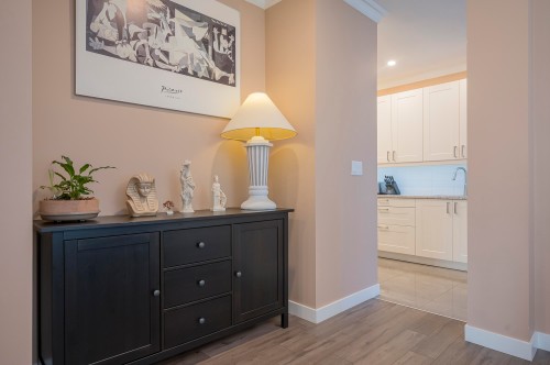 17-10038 150 Street, Surrey, BC 