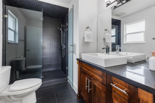 18256 57A Avenue, Surrey, BC 