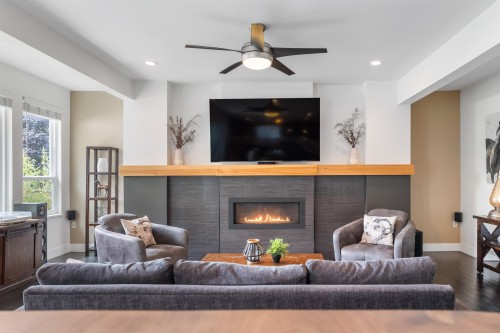 18256 57A Avenue, Surrey, BC 