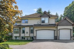 9833 182 Street  Surrey, BC V4N 5A9