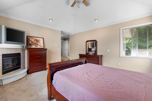 9833 182 Street, Surrey, BC 