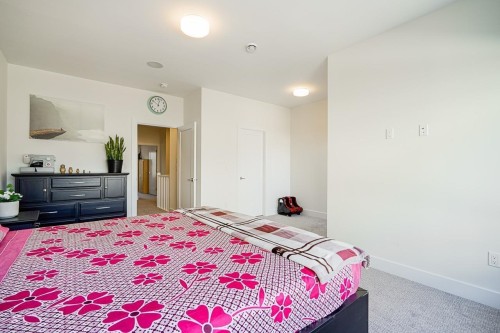 17-5960 142 Street, Surrey, BC 