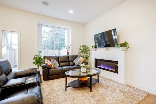 17-5960 142 Street, Surrey, BC 