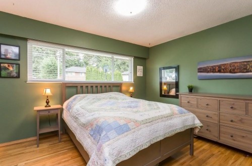 12533 99A Avenue, Surrey, BC 