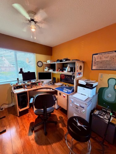 8936 Queen Mary Boulevard, Surrey, BC 